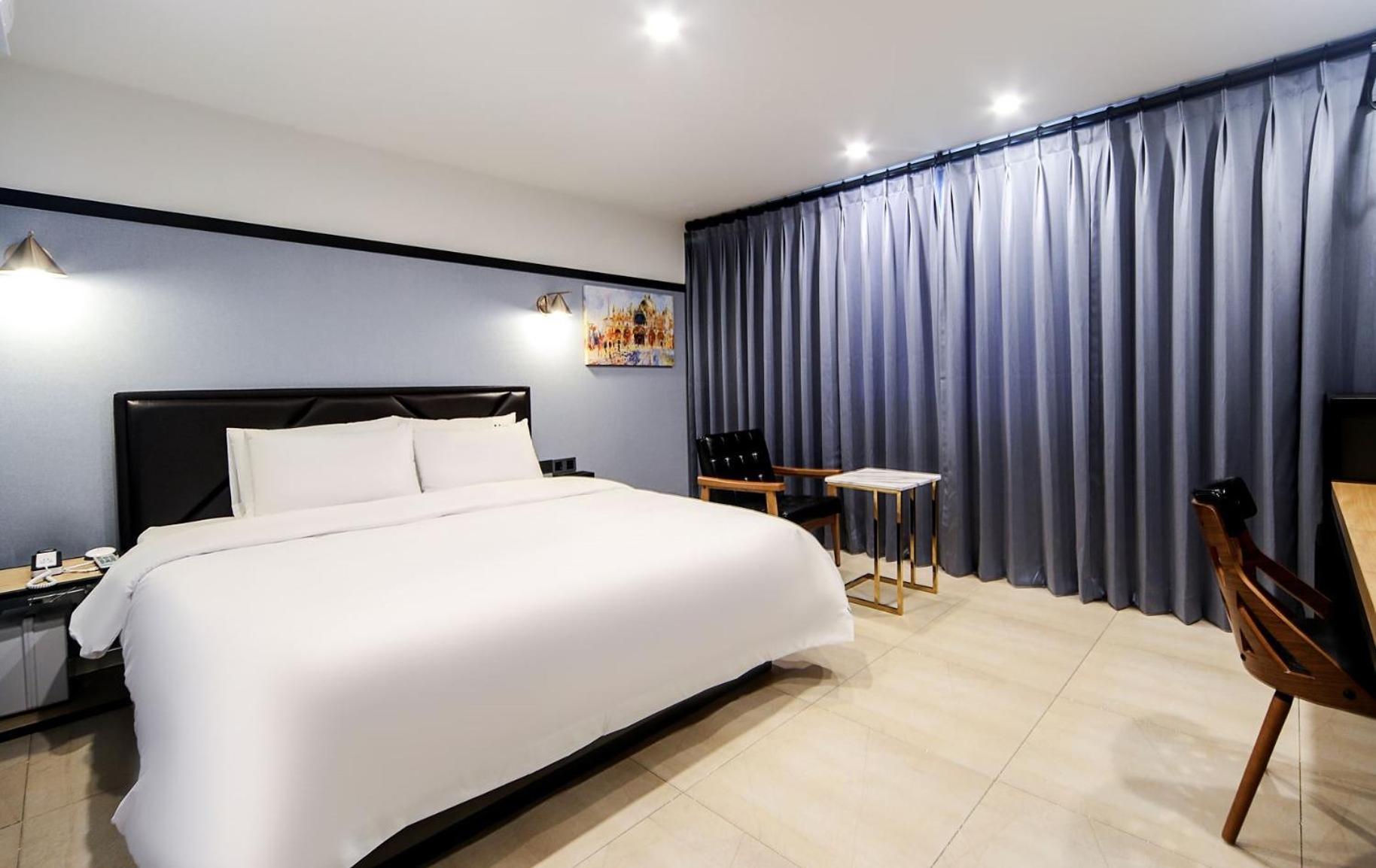 온나 호텔 대연동 부산 Daeyeon Onna Hotel Daeyeon Puszan Kültér fotó